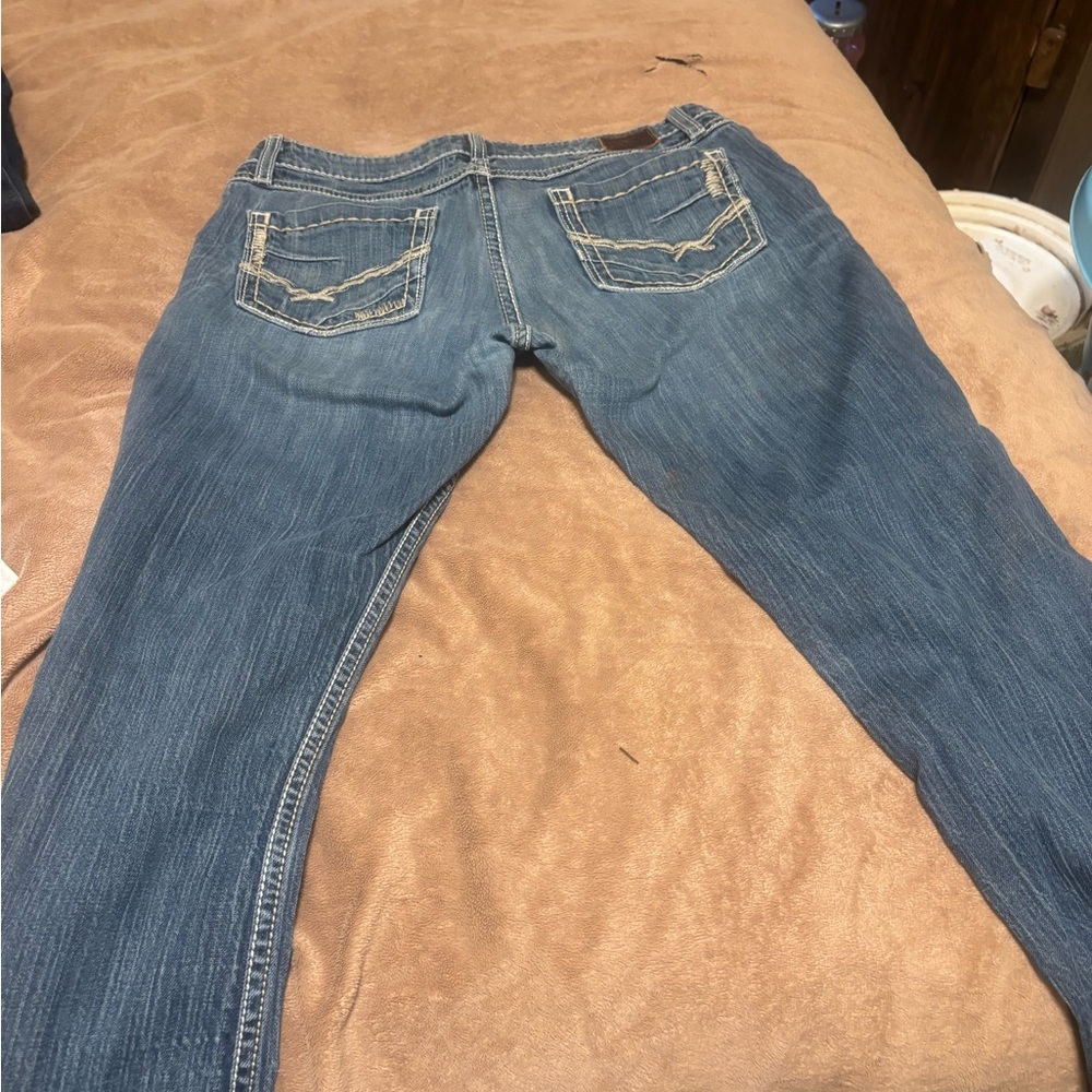 BKE Flare Jeans in Classic Blue - Picture 2 of 3